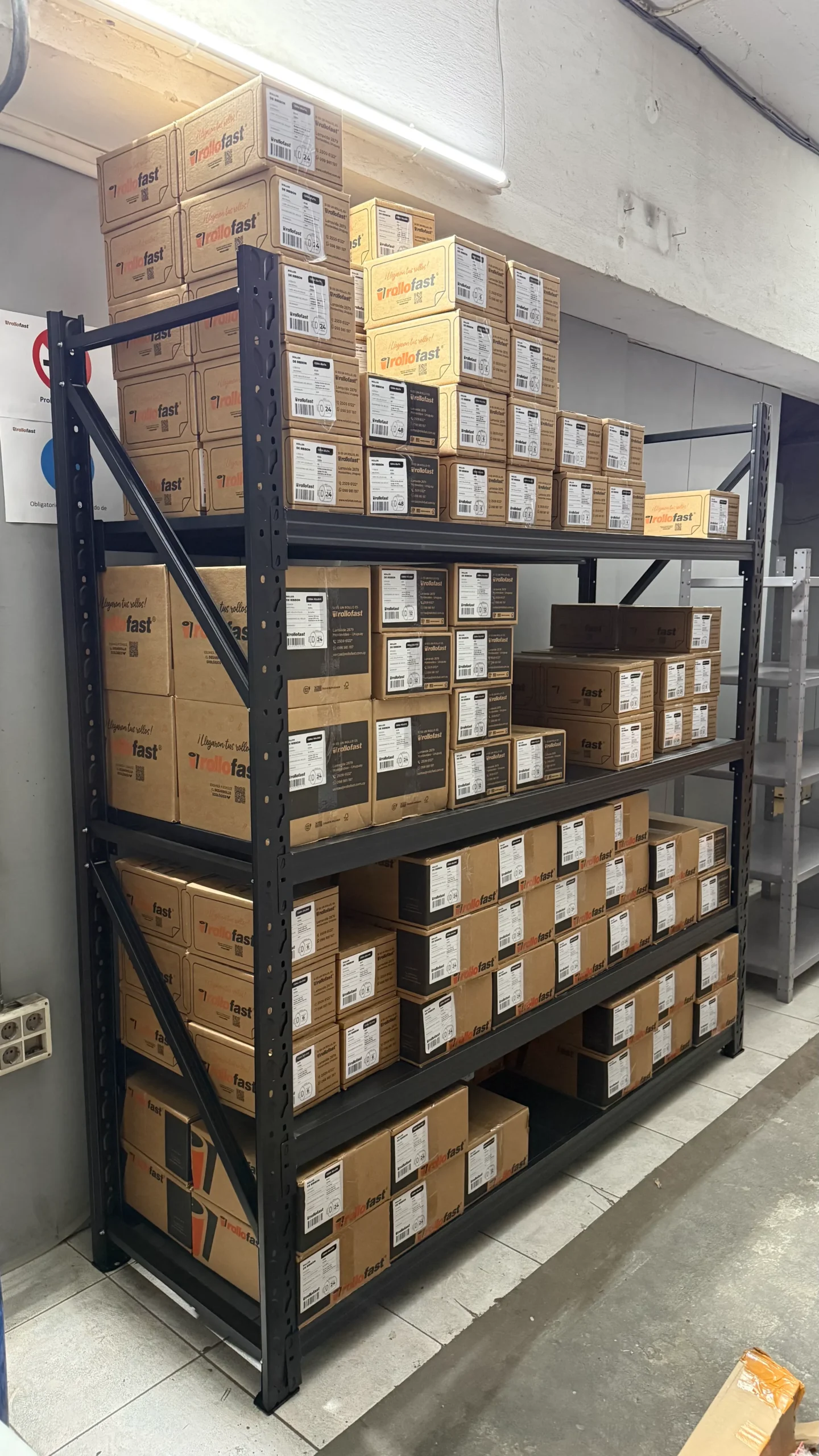 Home racks black shelve